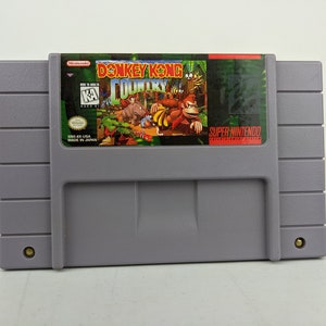 Donkey Kong Country - Authentic Nintendo SNES Game