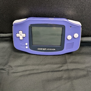 Système portable Game Boy Advance (avec options)