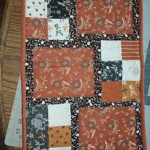 Table runner image 1
