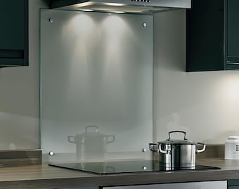 Clear Kitchen Glass Splashback | Toughened and Heat Resistant Cooker Panel in Various Size | Supplied with Pre-drilled Holes & Mirror Screws