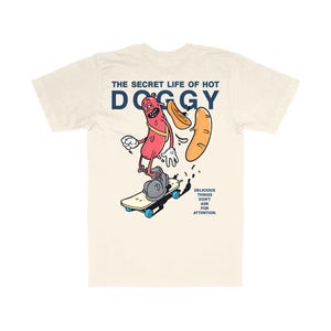 ホットドギーの秘密の生活 T シャツ – 楽しい映画のパロディ T シャツ – 100% オーガニックコットン – 映画ファン、映画ファン、ポップカルチャー愛好家へのギフト