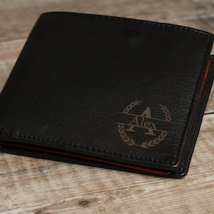Cartera personalizada con monograma grabado, cartera de cuero negro y marrón para hombre, regalo personalizado para novio, hombre, papá, esposo, abuelo.