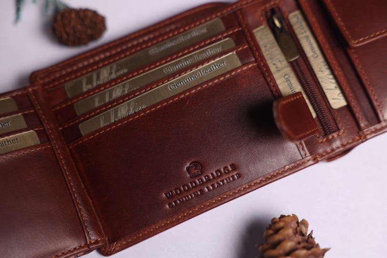 Personalised Mens Bifold Wallet, Brown Real Leather Wallet Personalized Engraved Christmas Gift for him, Boyfriend, Anniversary Gift for Dad image 8