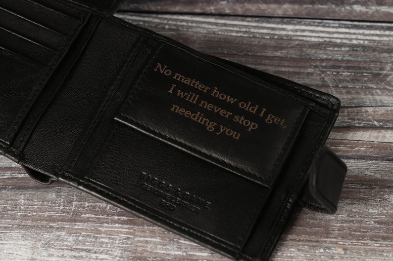 Father's Day Gift, Personalised Men's Wallet, Genuine Soft Black Leather Wallet, Personalized Engraved Gift for him, Boyfriend, Husband, Dad imagem 5