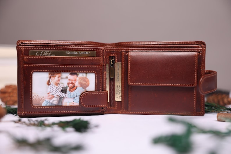 Personalised Mens Bifold Wallet, Brown Real Leather Wallet Personalized Engraved Christmas Gift for him, Boyfriend, Anniversary Gift for Dad image 3