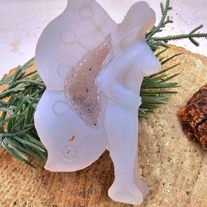 Nature Agate Druzy Hand Carved Butterfly Fairy Decor Figure