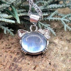 Nature Moonstone Cat With Ribbon Pendant Necklace