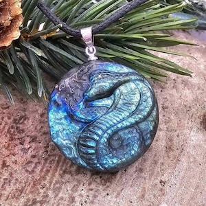 Collier pendentif cobra serpent labradorite Nature