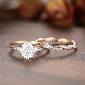14K Rose Gold Wedding Ring Set Oval Moissanite Engagement Ring Set Anniversary Ring Anniversary Gift Cluster Diamond Ring Set Twisted Band