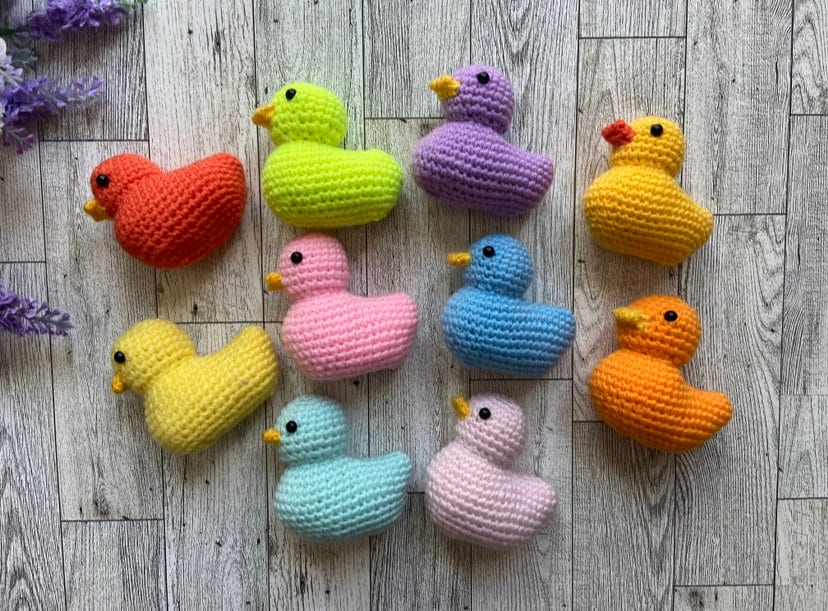 Canard au crochet animal au crochet canard amigurumi canard en caoutchouc animal en peluche canard de croisière