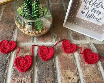 Crochet Heart Garland: Valentine's Day Decor, Farmhouse Style (40 inch)