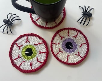 Crochet Eyeball Coaster: Spooky Halloween Decor
