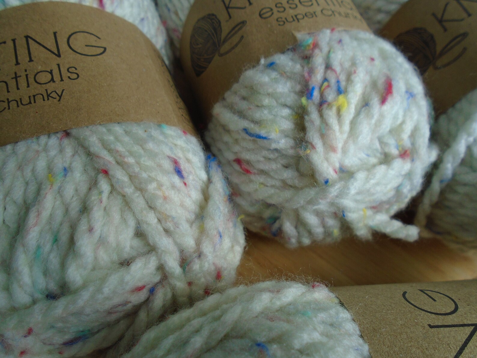 Knitting Essentials Chunky Knitting Wool Job Lot 4 x 50g Etsy