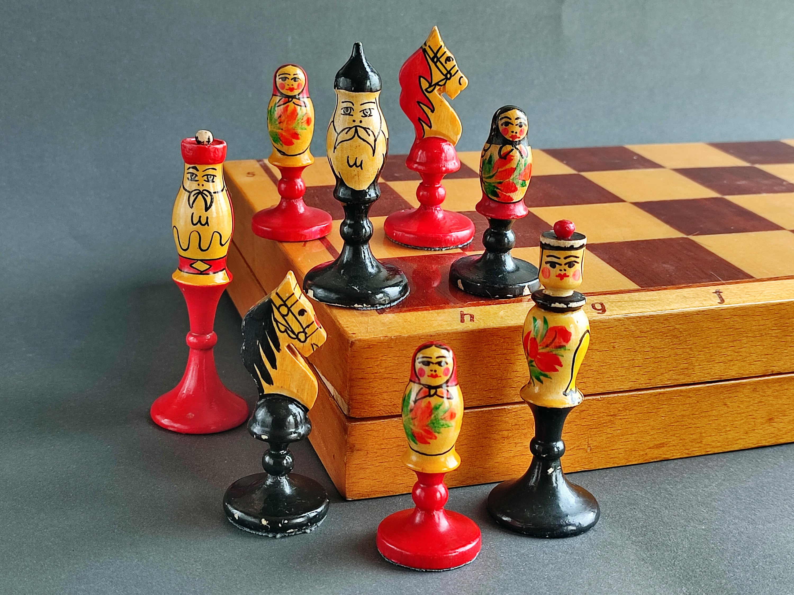 SALE Ultra Rare Vintage GUCCI Iconic Game Set Checkers Chess -  UK