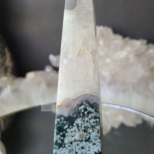 Moss Agate Obelisk. Moss Agate Crystal, Moss Agate Tower, Moss Agate and Quartz