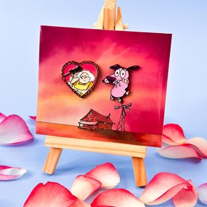 Courage the Cowardly Dog Pin - Muriel and Eustace Love pin -  2 pind pack -enamel pin - Valentines gift - Bithsday gift  - Aniversary gift