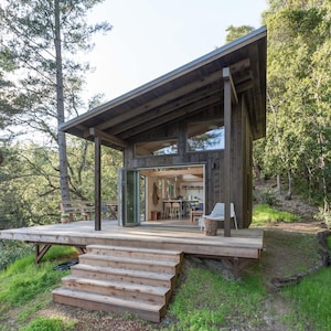 Tiny House-hut met badkamerplattegronden (met vide) - pdf- 3D-schetsmodel, constructietekeningen/blauwdrukken - Plattegrond moderne cabine Redwood-hut