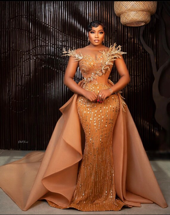 Best dress for dinner party 2025