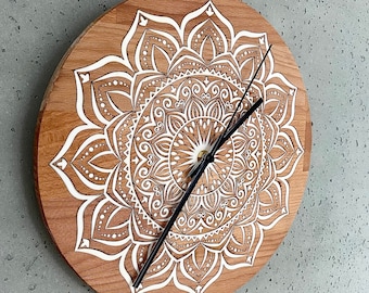 Horloge murale Mandala SOLEIL | Grande décoration intérieure I Silencieuse I Design moderne I Minimaliste | cadeau de pendaison de crémaillère | Décoration unique en bois massif I
