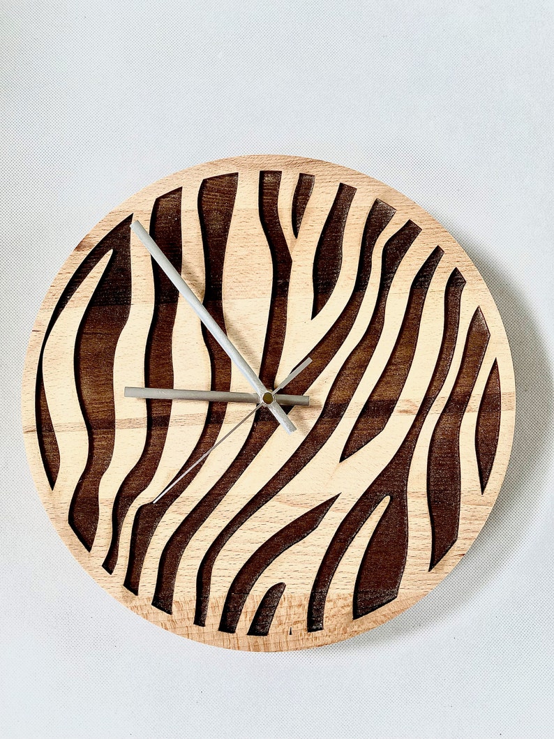 Zebra pattern wall clock without resin image 7