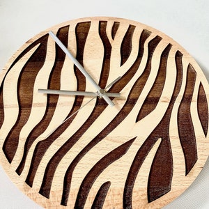 Zebra pattern wall clock without resin image 4