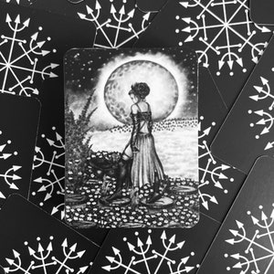 Baraja de 78 cartas del Tarot Diario de un alma rota, Tarot, Baraja de tarot, Cartas del tarot, Baraja de cartas del tarot, Tarot único, Tarot raro, Tarot en blanco y negro