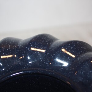 Beautifully Blue Kaiser Baking Pan image 2