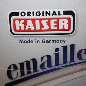 Beautifully Blue Kaiser Baking Pan image 9