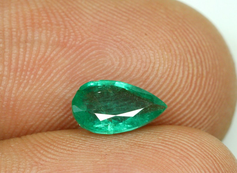 Natural Zambian Emerald Gemstone Ring Size Green Emerald Faceted Gemstone 0.80 Carat 9x5x3 mm Pear Shape Emerald Loose Stone image 2