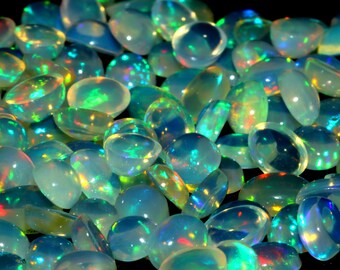 Ovale Ethiopische Opal Cabochon: 3 x 5 mm Welo Fire Opal Rings-oorbel