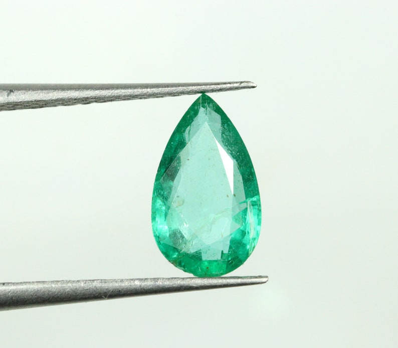 Natural Zambian Emerald Gemstone Ring Size Green Emerald Faceted Gemstone 0.80 Carat 9x5x3 mm Pear Shape Emerald Loose Stone image 3