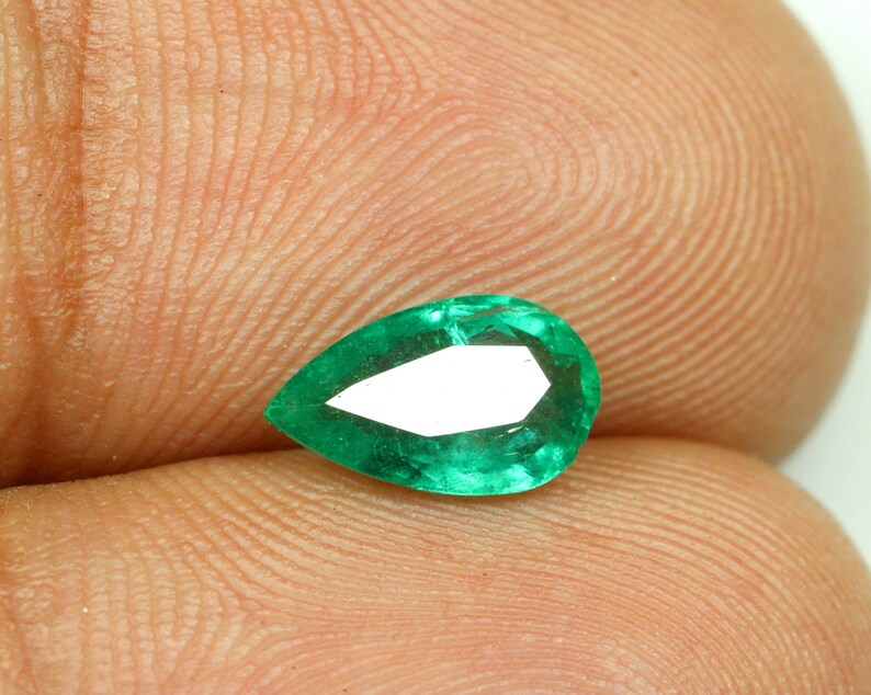 Natural Zambian Emerald Gemstone Ring Size Green Emerald Faceted Gemstone 0.80 Carat 9x5x3 mm Pear Shape Emerald Loose Stone image 1