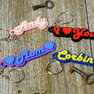 Custom Name Keychain in Retro Font, Personalized Key Chain, Custom Name Tag, Keyring, Id Tag, Logo Charm, Car Keys, 3D Printed