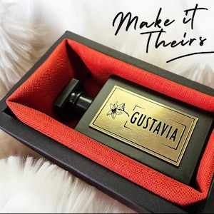 Personalised Perfume Bottle. Silver Gold or Leather Label. Gift boxed in red material. 100ml black atomiser spray bottle.