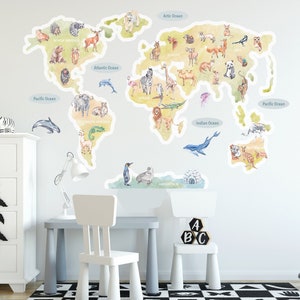 Weltkarte zum lernen mit Tieren Ozeane Kontinente Kinderzimmer Aufkleber Wandsticker  Deko K2031 Schulkind Wandtattoo