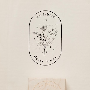 Boho Library Stamp, Book Lover Gift for Her, Ex Libris Rubber Stamp, Personalized Bookplate, Teacher Gift, Custom Christmas Gift