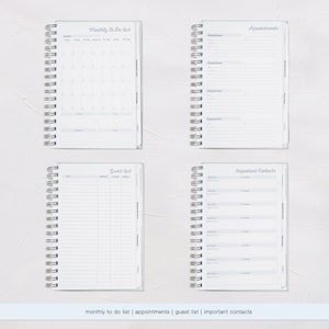Puede incluir: Cuatro cuadernos abiertos con espiral con diferentes dise&ntilde;os: lista de tareas mensuales, citas, lista de invitados y contactos importantes. Los cuadernos tienen una cubierta azul claro y est&aacute;n dispuestos sobre un fondo blanco. El texto "monthly to do list | appointments | guest list | important contacts" est&aacute; en la parte inferior.