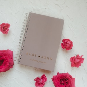 Minimalist Wedding Planner, Personalized Wedding Planning Book, Custom Gold Foil Bridal Shower Gift, Bridal Shower Gift for Bride Ruby image 3