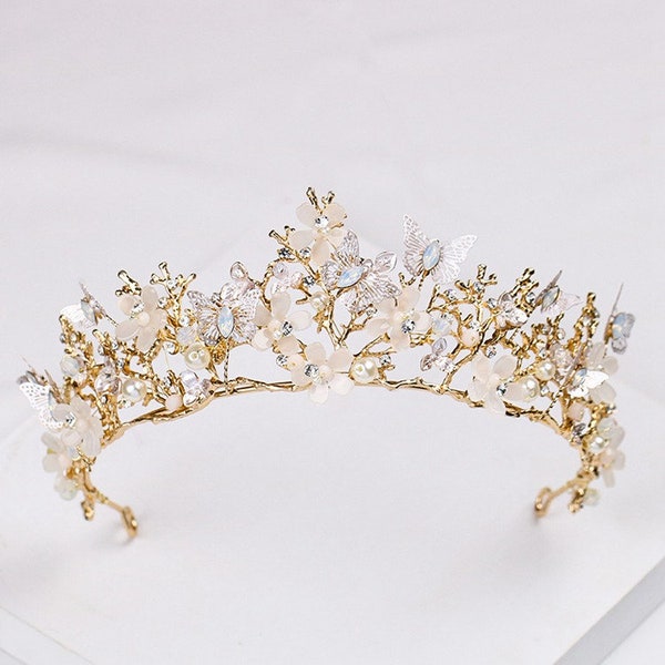 Quinceanera Crown, Bridal Gold Tiaras, Crystal Tiara, Crystal Wedding Crown, Rhinestone Tiara, Wedding Tiara, Diamante Crown Pageant Crown