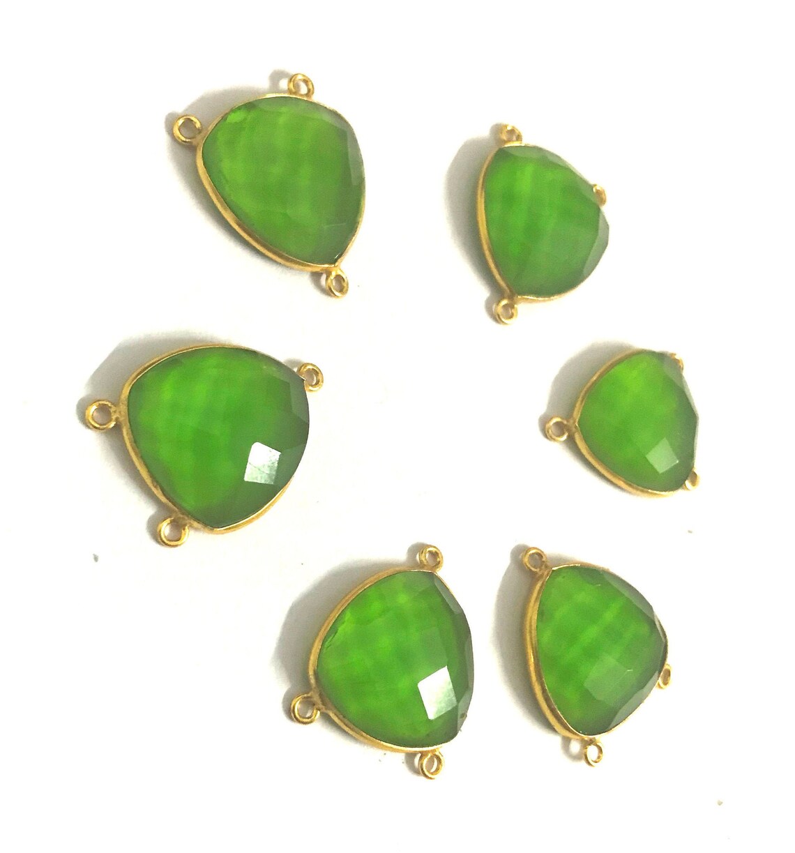 4 Pieces Green Gemstone Heart Shape Natural Stone With 3 Loops Etsy