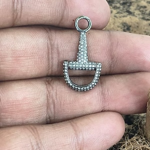 Colgante con abalorio de filete de caballo con diamantes pavé de 28 x 14 mm, plata de ley, hecho a mano, accesorio de joyería