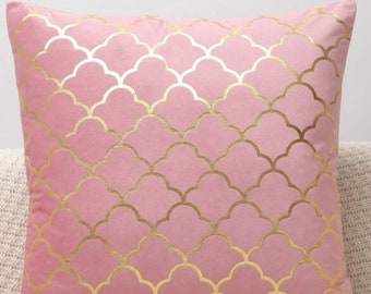 Pink with Metallic Gold Pattern Cushion & Inner Pad incl Throw Cushion 45 x 45 cm
