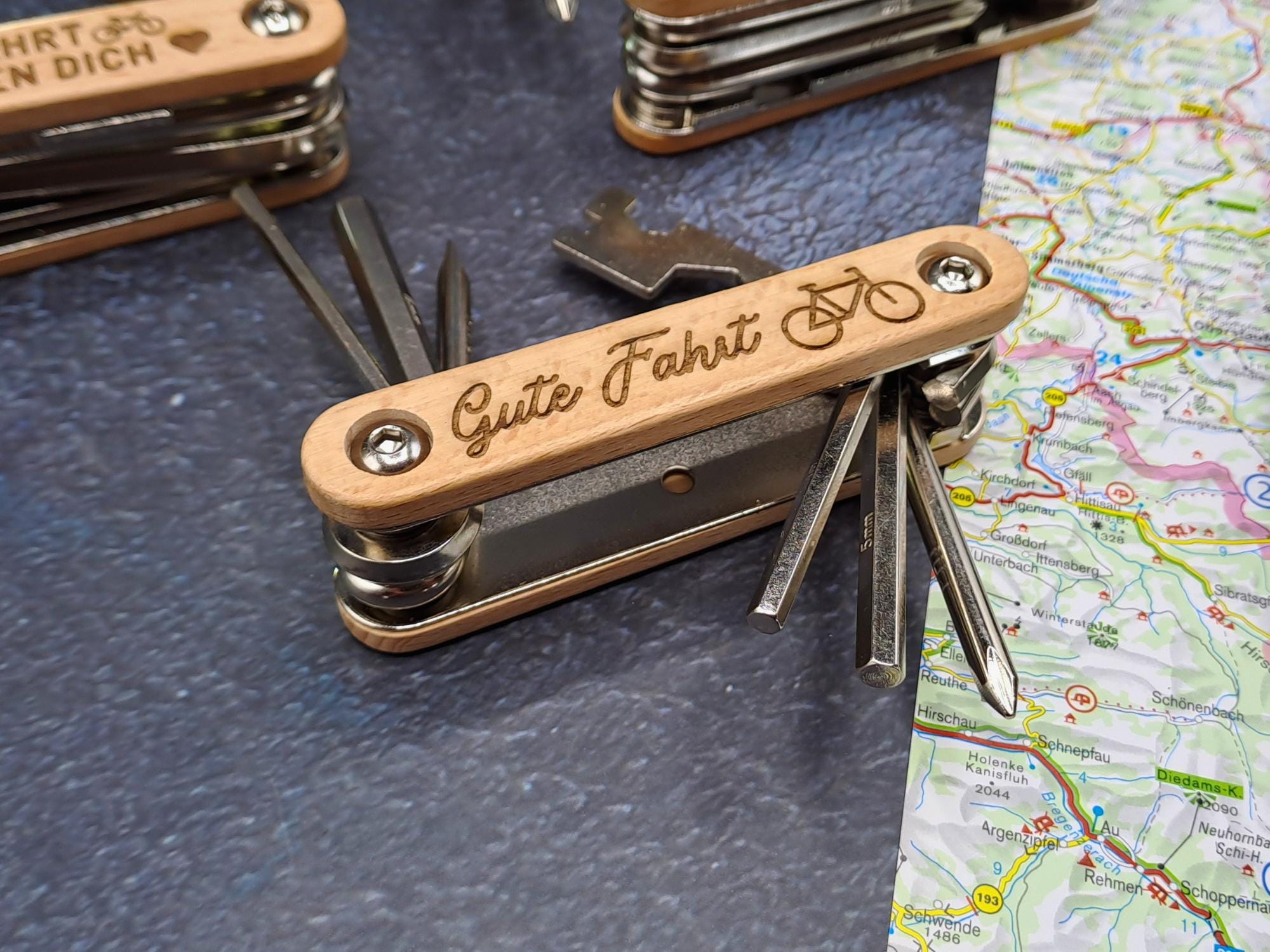 Bicycle multi-tool | Hiking | Gift idea | Birthday present | Cycling | Equipment | Men's Father's Day gift