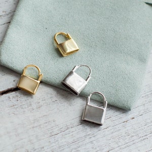 Padlock Lock Hoop Earrings in Sterling Silver, Geometric Huggie Oval Hoop Jewelry, Dainty Chunky Modern, Square Fashion Bestseller