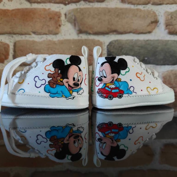 Scarpine bambina/bambino/neonato personalizzate dipinte a mano scarpe cotone tela culla regalo nascita baby shoes handmade painted