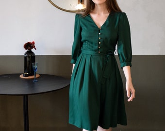 bottle green outfits