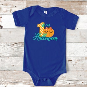 Halloween Baby Bodysuit, First Halloween Shirt, Babies First Halloween, Halloween Baby Shower Gift, Baby Pumpkin Shirt, Baby Announcement