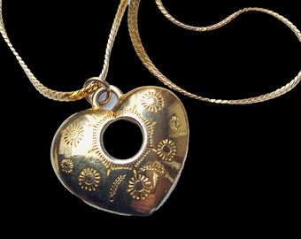Vintage Trifari Valentine Heart Monet necklace, designer Trifari Heart pendant Monet chain, gold Monet necklace love friendship gifts mom