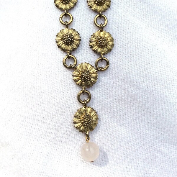 Vintage R J Graziano designer daisy flower linked Necklace, Gold tone Quartz stone choker style necklace, luxury metal floral fashion collar