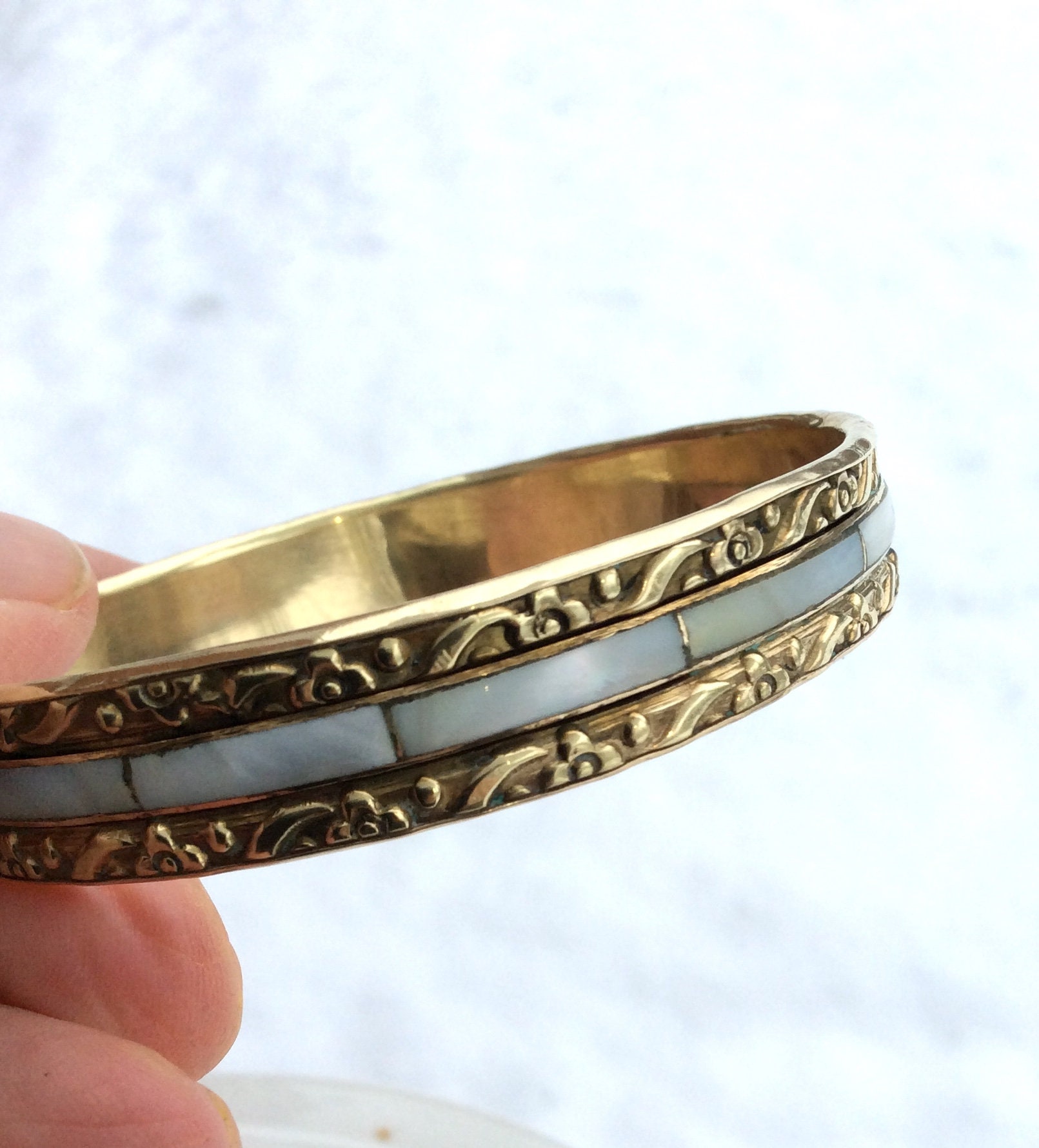 Bracelet Jonc En Laiton Incrusté Style Bohème - Diamètre 7cm - Occasion Bon état
